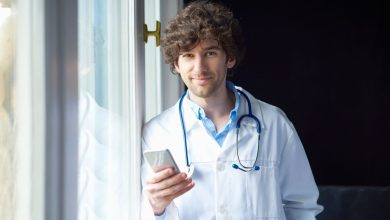 How to Choose a Healthcare Messaging App For Hospitals & Doctors?